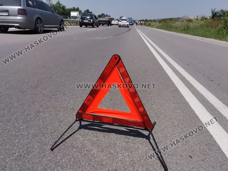 Три коли катастрофираха до Бирената, едната излетя от пътя