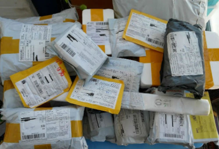 Удар за куп българи, които пазаруват от AliExpress. Всички стоки внос в Евросъюза с ДДС от днес