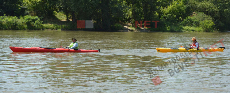 Каяци "превземат" водите на река Марица при Димитровград
