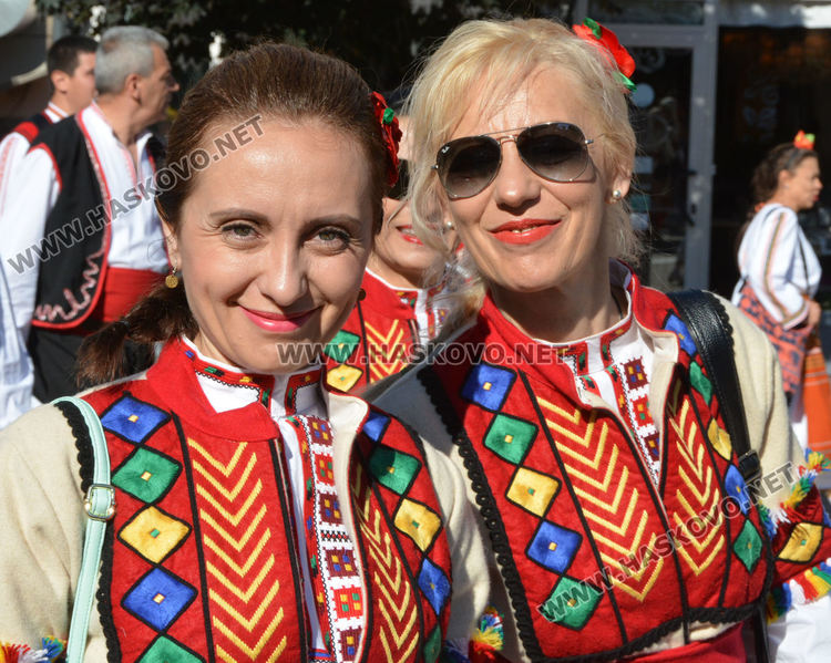  Над 1000 танцьори от 30 клуба на „Хайдушка софра“ в Хасково