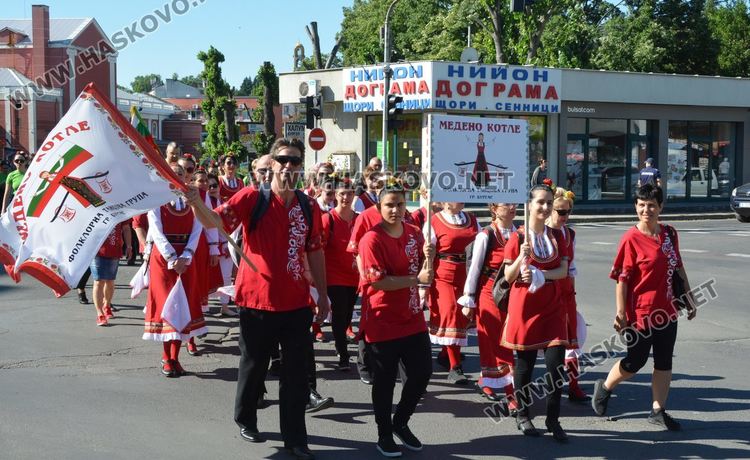  Над 1000 танцьори от 30 клуба на „Хайдушка софра“ в Хасково