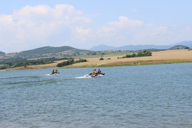 В гарнизон Хасково военнослужещи и пожарникари проведоха съвместни занятия 