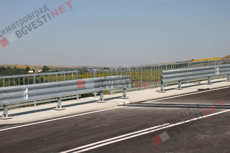 И днес пускането на отсечката за Стара Загора остана мираж