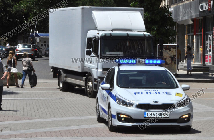 Пристигнаха 234 600 бюлетини за област Хасково