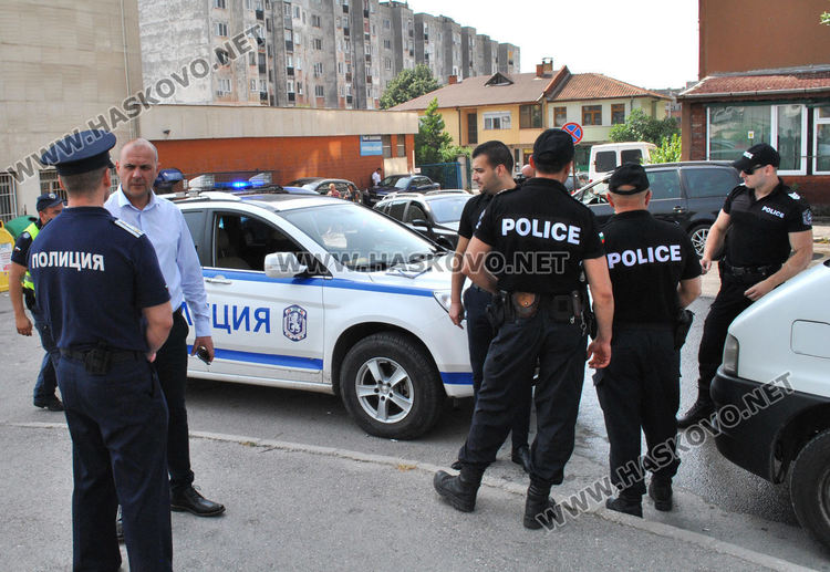 Четирима са задържани за купуване на гласове в Свиленградско