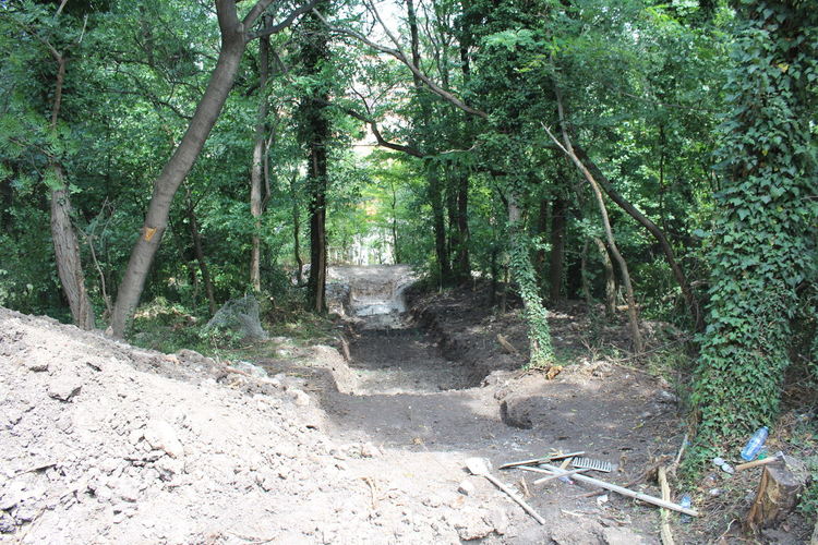 Започна изграждане на подхода към Монумента „Света Богородица“ в Хасково 