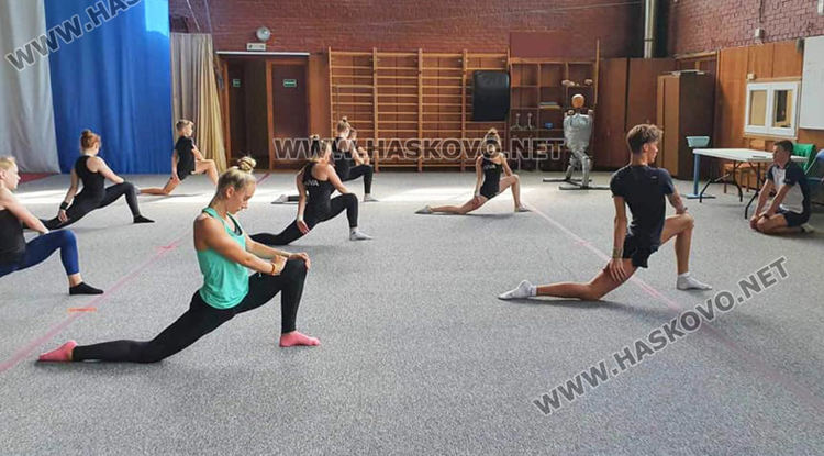 Тихомир Баротев тренира националите по аеробика на Литва