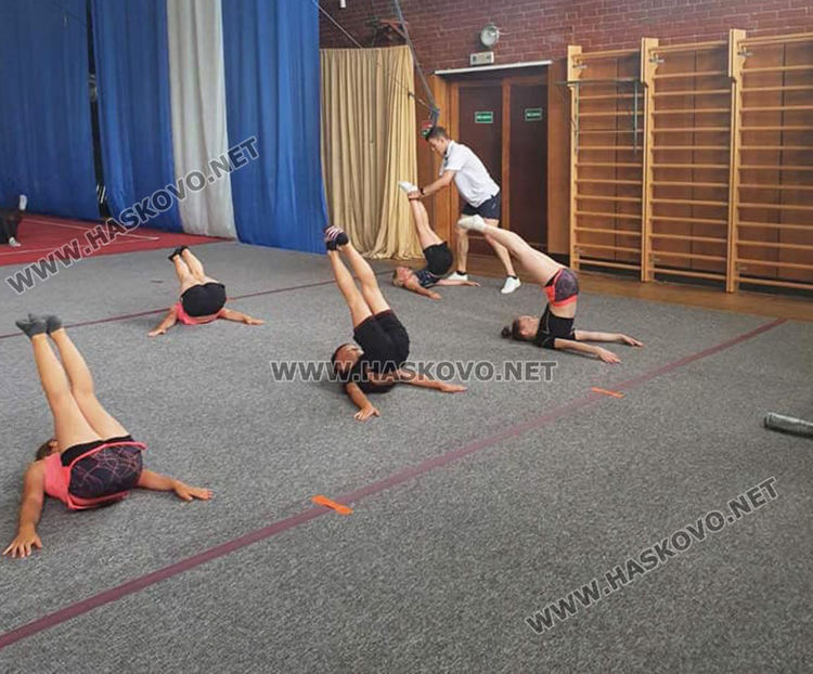 Тихомир Баротев тренира националите по аеробика на Литва