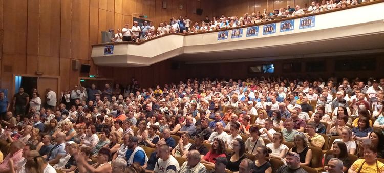 Бойко Борисов в Кърджали: Винаги сте ми вярвали, ще ви изведа до победа!