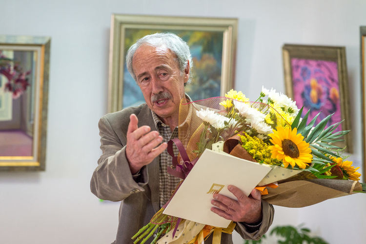 Самостоятелна изложба на проф. Ружко Челебиев в залата на НЧ“Балкански просветител 1871“