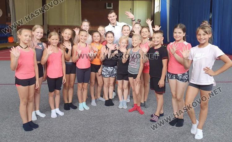 Тихомир Баротев тренира националите по аеробика на Литва