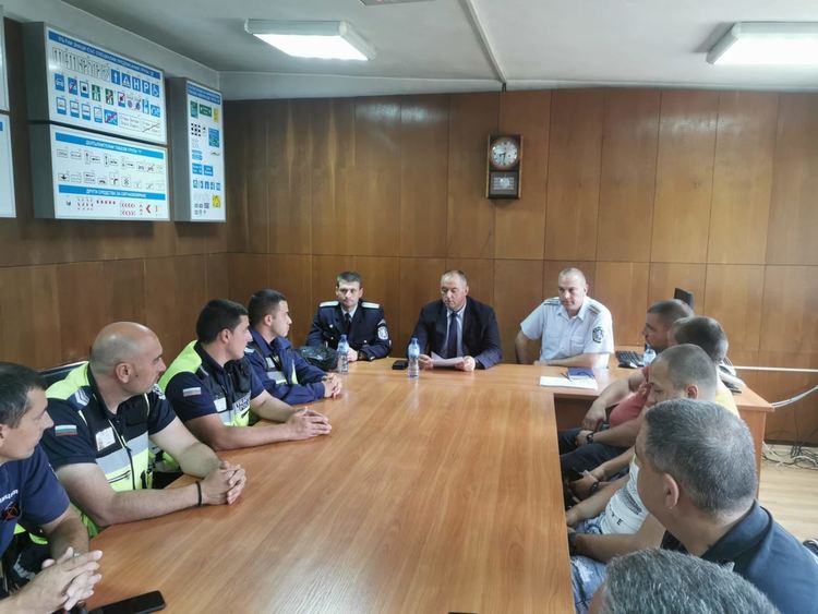 Петима с награди по случай празника на МВР