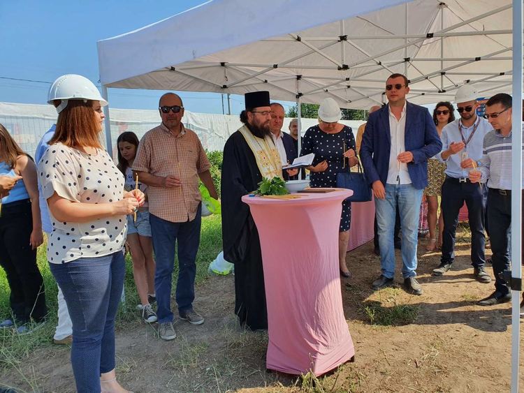 Направиха Първа копка на бъдещия търговски парк 