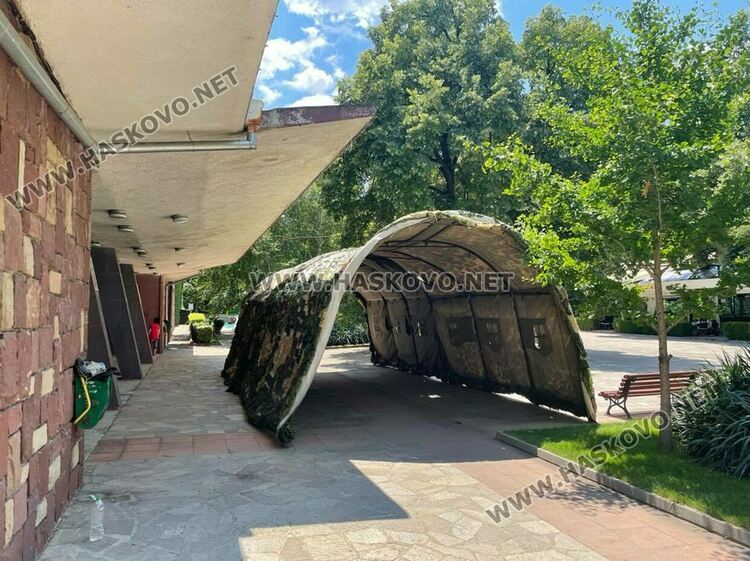 РИК-Хасково се подготвя за изборите. Разпределят предаването по секции още преди залата