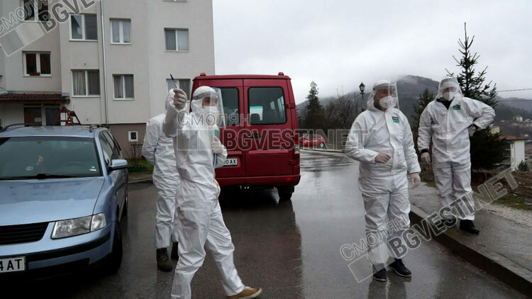 Доставиха машините по избирателните секции, областта е без нито една  КОВИД-секция