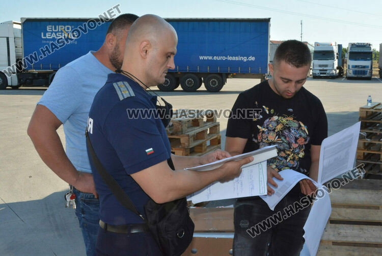 Пристигнаха 375 машини за гласуване в Хасковско