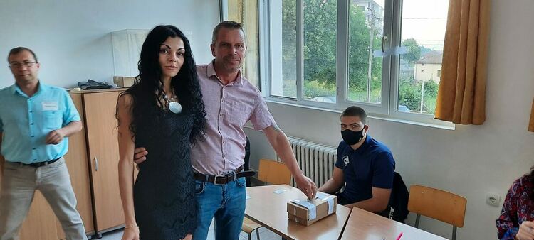 Димитър Пампоров: "Гласувах за управление с грижа за обикновените хора"