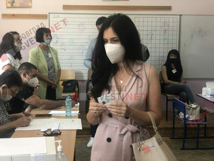 Иво Димов гласува за нормалност, диалогичност и разум