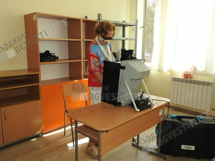 Официално: ДПС печели вота в 9 МИР с 67,85% от гласовете на избирателите/обновена/