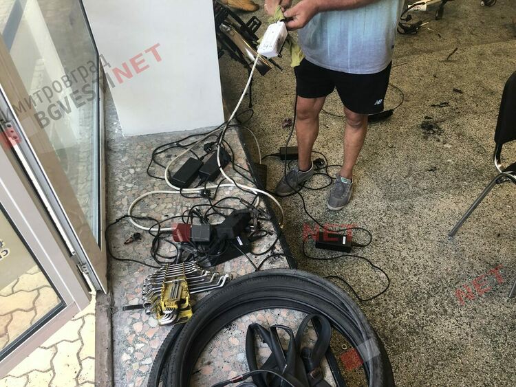 2 дни след пуска на електровелоспедите в Димитровград, единият се запали