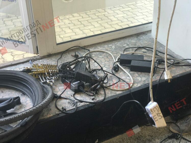 2 дни след пуска на електровелоспедите в Димитровград, единият се запали