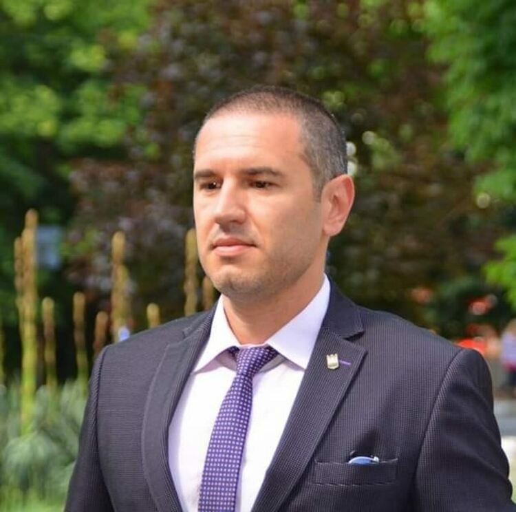 Димитър Янев