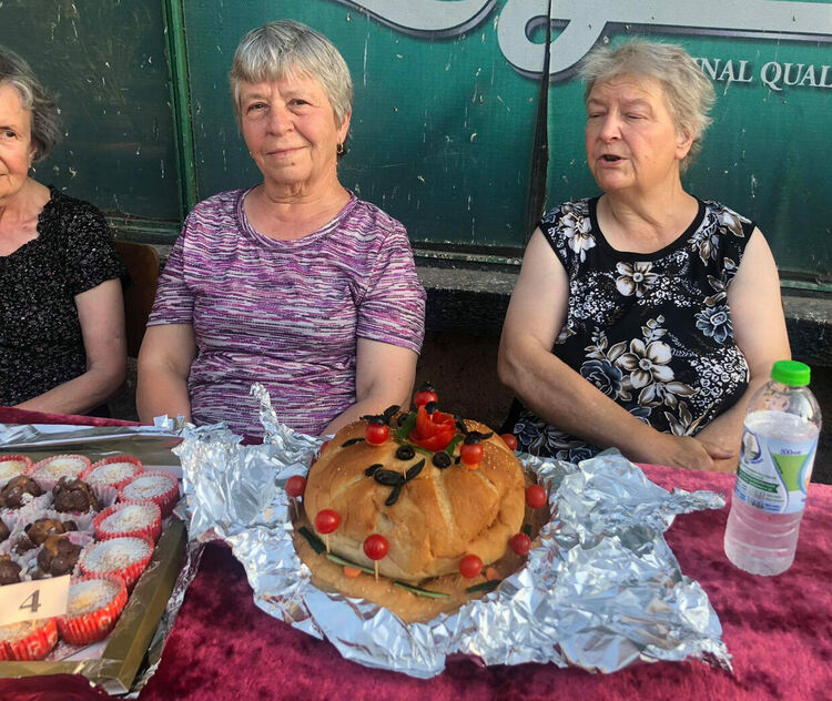 В разгара на жътвата почетоха насъщния на празник в с.Гарваново