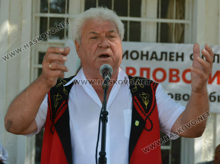 Четвъртият събор &bdquo;Орловски напеви&ldquo; събра фолклорни групи от цялата страна