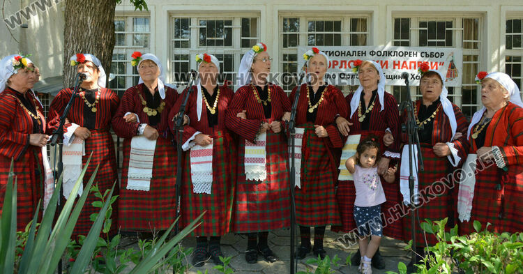 Четвъртият събор &bdquo;Орловски напеви&ldquo; събра фолклорни групи от цялата страна