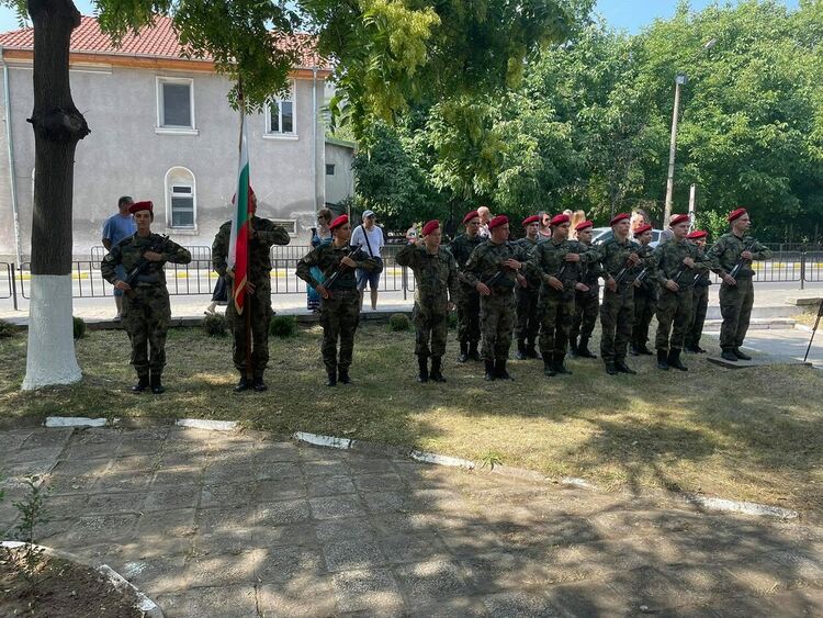 Асеновград отбеляза 184-тата годишнина от рождението на Васил Левски