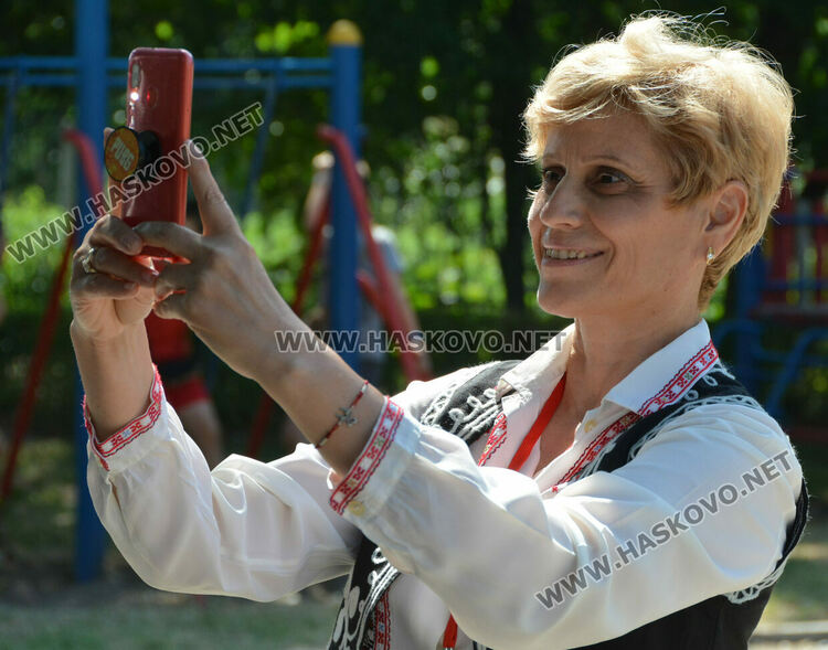 Четвъртият събор &bdquo;Орловски напеви&ldquo; събра фолклорни групи от цялата страна