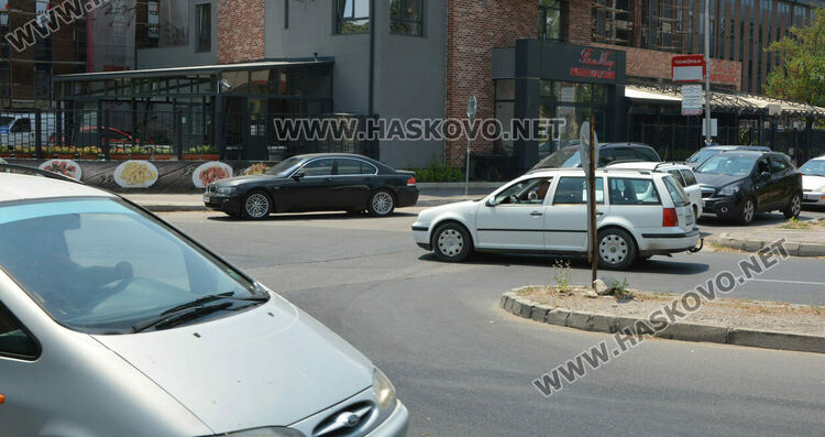  Катастрофа в зверските задръствания в града