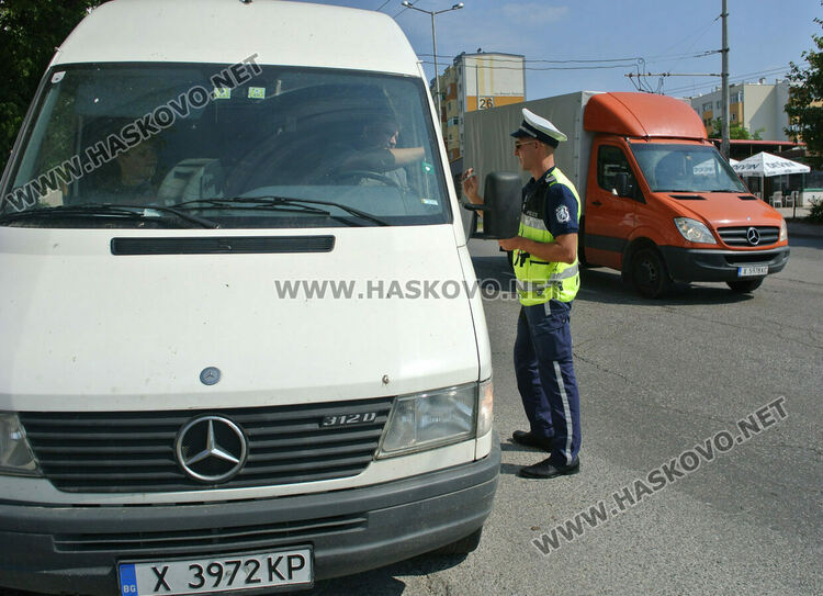 Нова акция на „Пътна полиция” държи под лупа камионите и автобусите