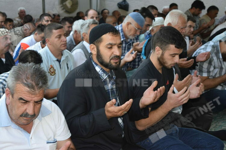 Курбан Байрам е.Настъпи най-големият празник за мюсюлманите
