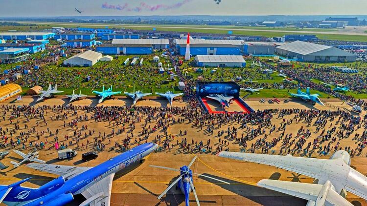 МАКС-2021 напълно отговаря на международния си статут, заяви Путин