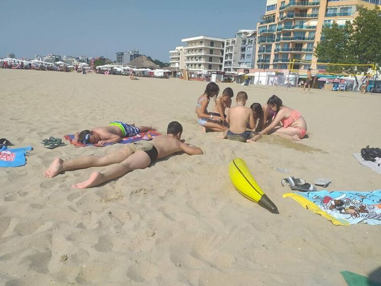 20 деца от Златоград бяха на море по програмата на МОН "Отново заедно"