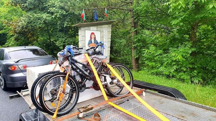 Бабата на сирачетата от Момчиловци: "Не съм знаела, че има толкова добри люде "