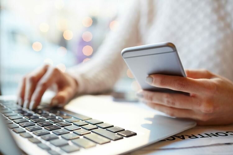 В Първомай разполагат с 30 нови офис асистенти