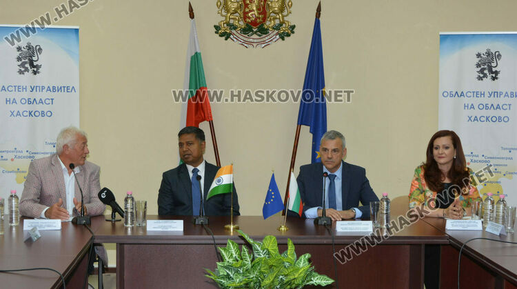 Индийският посланик Санджай Рана: Виждаме ви като портал към Европа