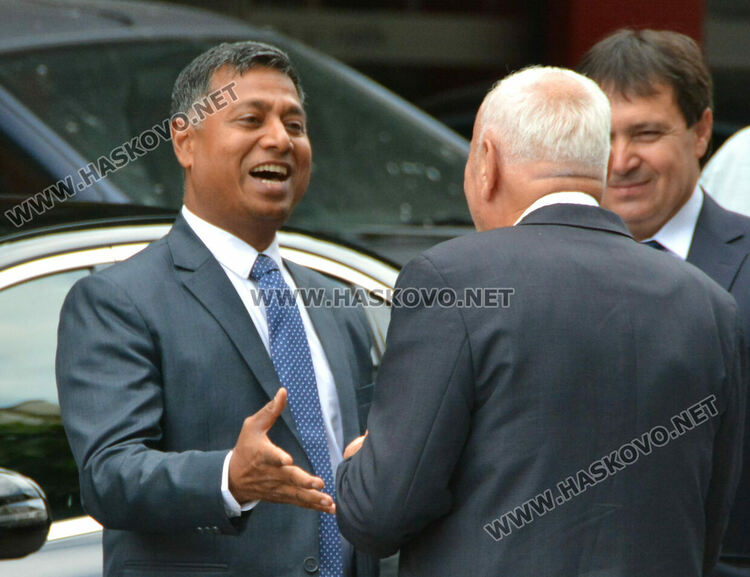 Индийският посланик Санджай Рана: Виждаме ви като портал към Европа