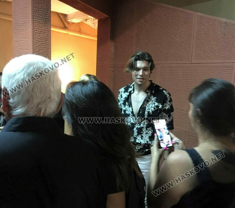 Стенли два пъти на бис в Хасково. Младите рок групи намериха нови фенове