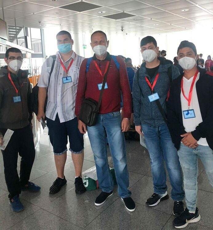 Ученици от Автото на практика в Португалия