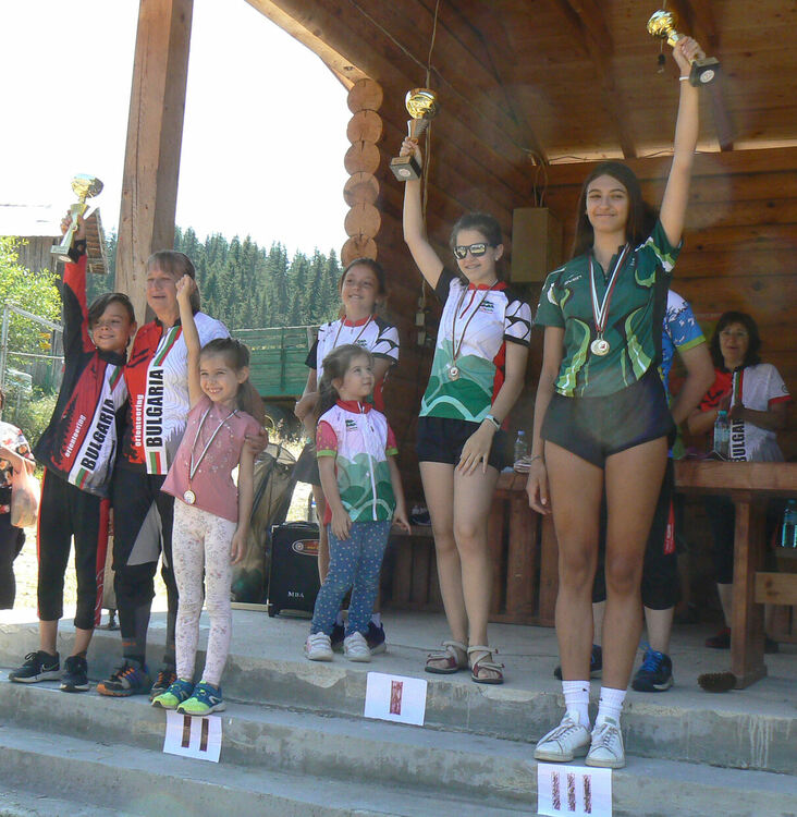 Хасковските ориентировачи с отборно трето място за купа „Родопея“