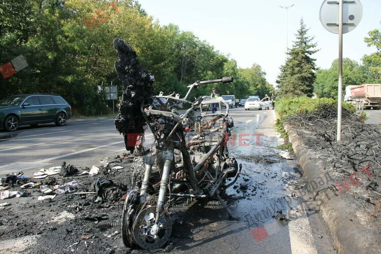 Мотор се самозапали в Димитровград на път от Словения към Истанбул