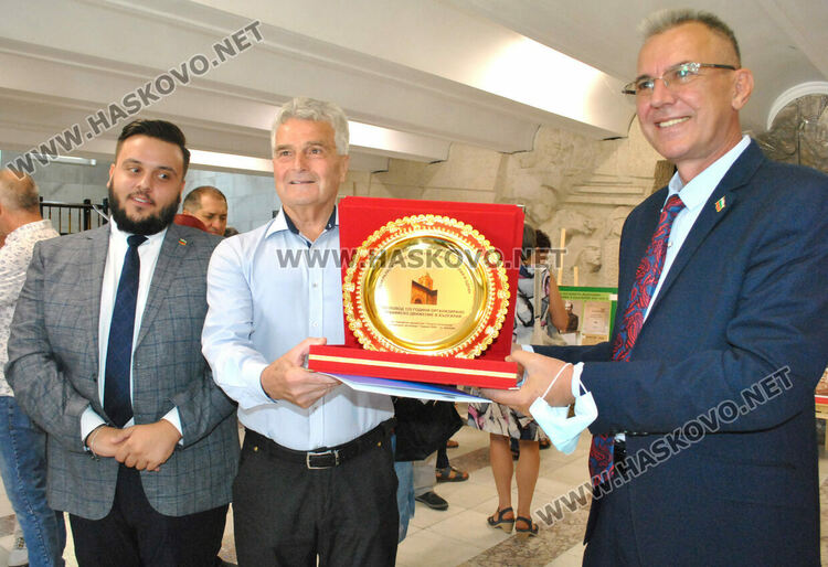 В Хасково откриха изложба, посветена на 125 г. организирано тракийско движение в България