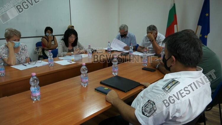 Кризисният щаб задейства план за поетапно разкриване на болниците за ковид-пациенти