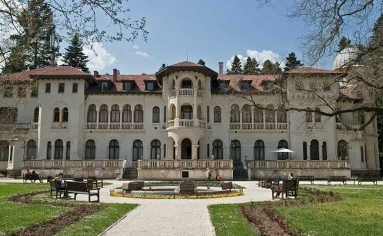 Съдът: Сакскобургготски е собственик на резиденция Врана