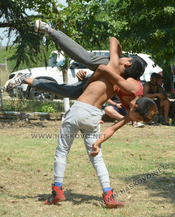 Най-добрите борци се събраха в Калугерово