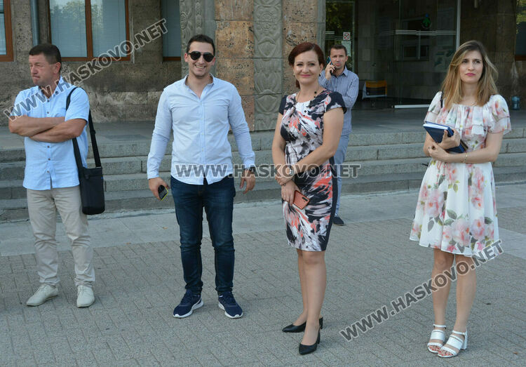 В Хасково излязоха на протест за качествена вода на достъпна и разумна цена