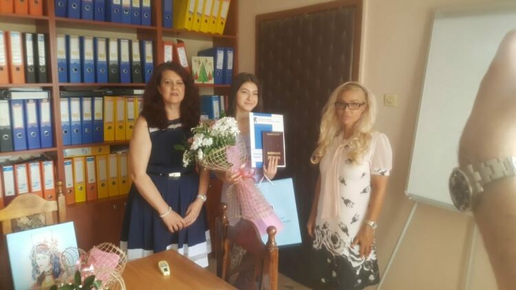 Национални дипломи за Ивелина Филипова и Анна Пенчева